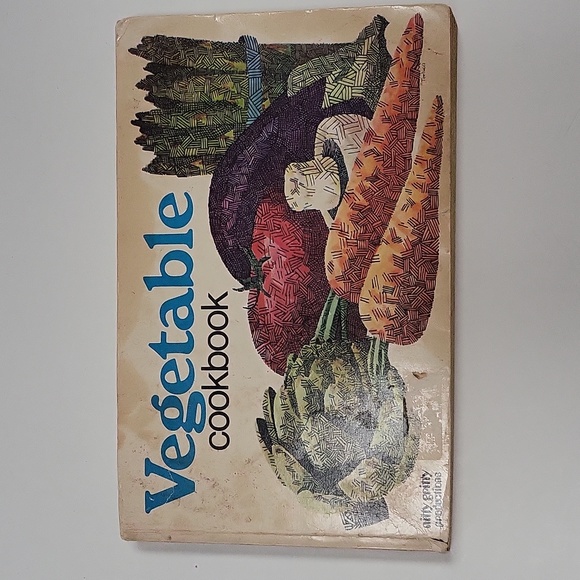 Vegetable Cookbook From Nitty Gritty Productions 1975 Paperback - Picture 10 of 10